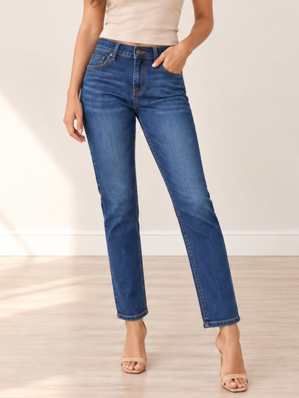 Kut from the Kloth Katy Mid-Rise Boyfriend Denim Jeans  (Size: 4)